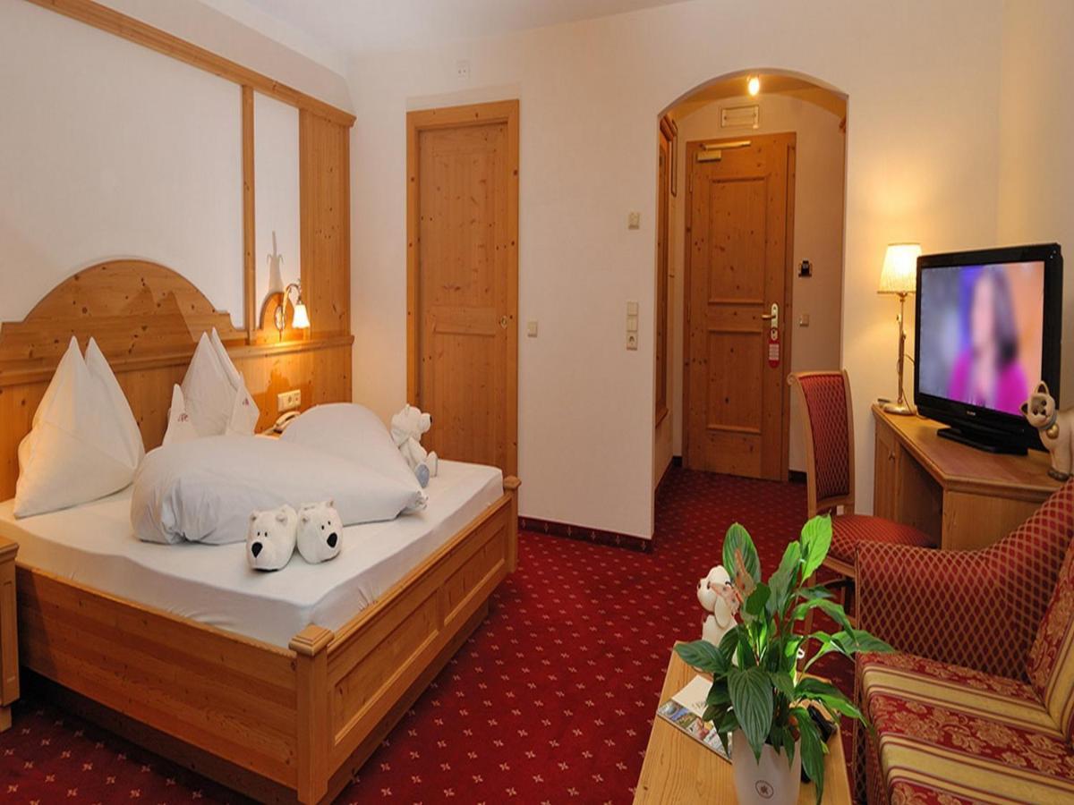 Hotel Rosslaufhof Castelrotto Room photo
